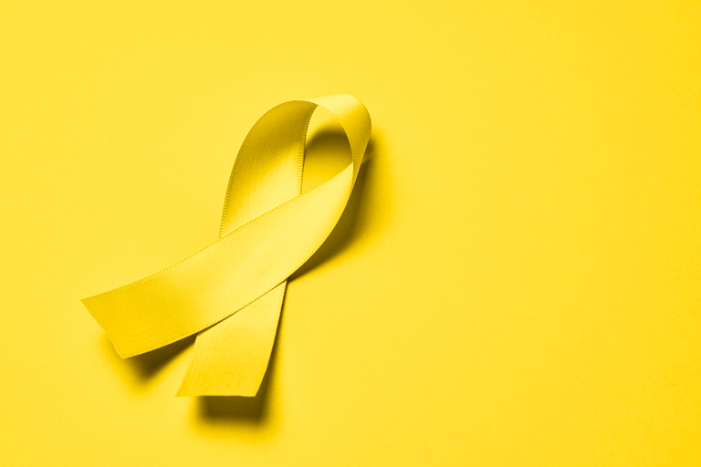 Setembro Amarelo destaca a importância de falar sobre saúde mental e prevenção do suicídio. Saiba como identificar sinais e onde buscar ajuda.